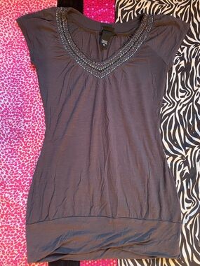 Women’s Embellished V-Neck Y2K style top